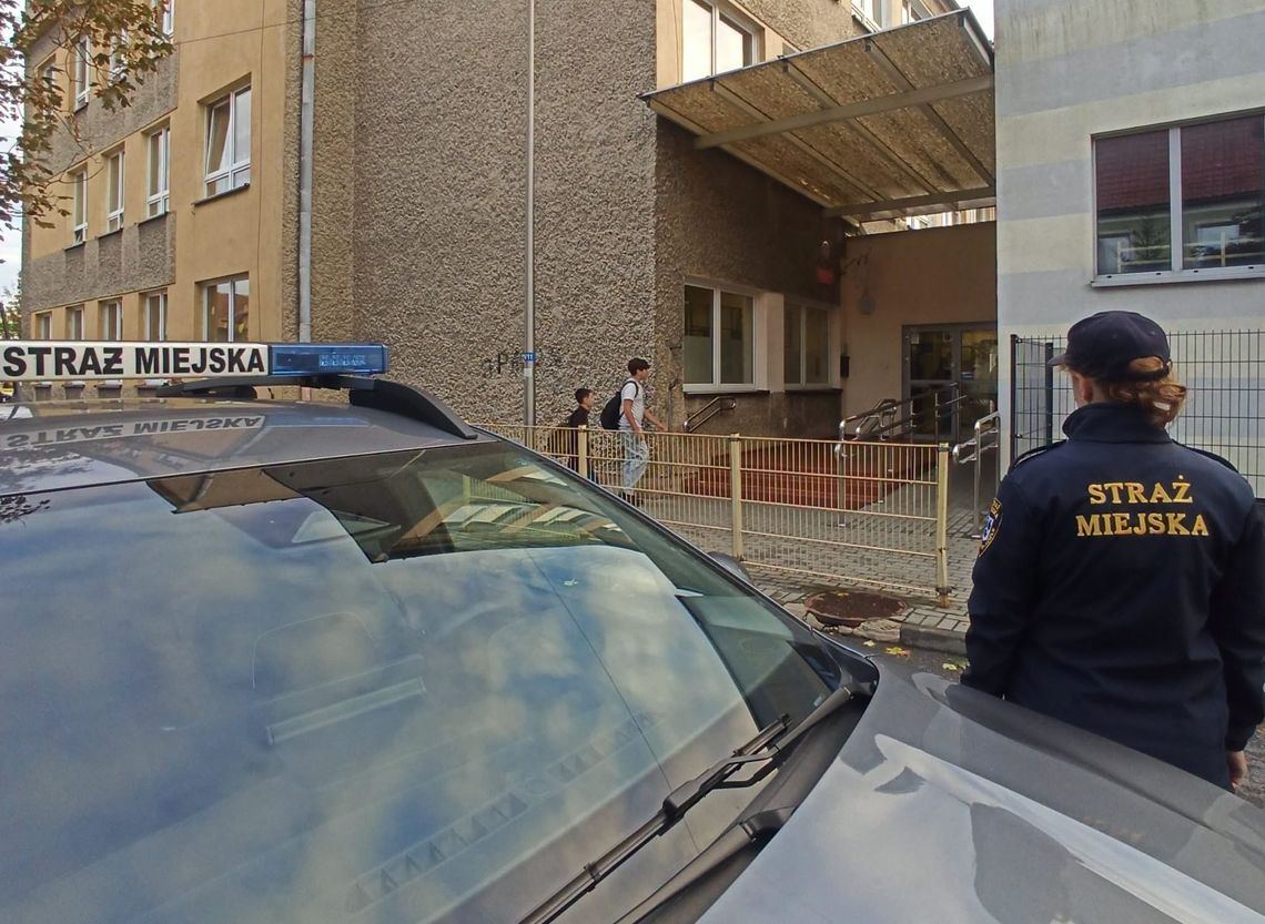 Po tragicznych atakach w szkołach na Mazowszu wzmożone patrole także w Kędzierzynie-Koźlu Po tragicznych atakach w szkołach na Mazowszu wzmożone patrole także w Kędzierzynie-Koźlu