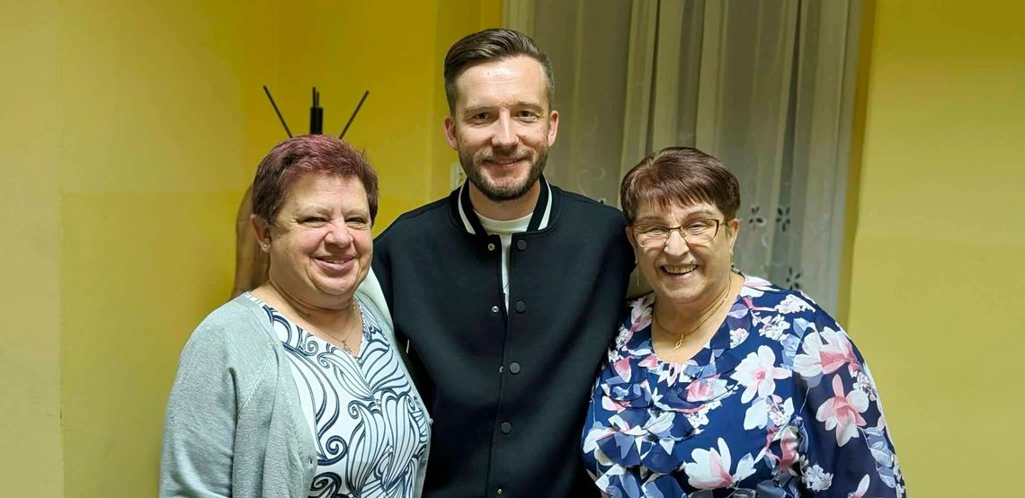 Pochodzący z Kędzierzyna-Koźla aktor opowiadał o pracy na planie serialu „Gliniarze”. ZDJĘCIA