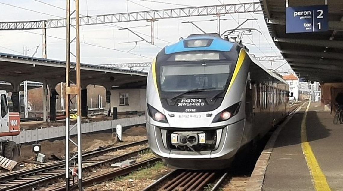 Pociągi "Halny", "Pilecki" i "Szyndzielnia" nadal omijają stację Kędzierzyn-Koźle