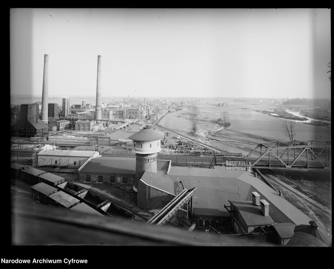 Pod koniec XIX wieku ta fabryka produkowała około 40 ton celulozy i papieru dziennie. ZDJĘCIA