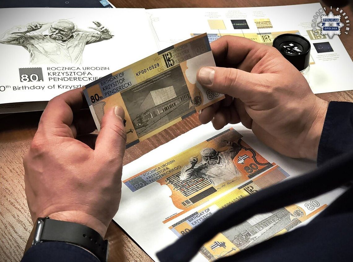 Policjanci ruchu drogowego z Kędzierzyna-Koźla szkolili się z rozpoznawania fałszywych dokumentów