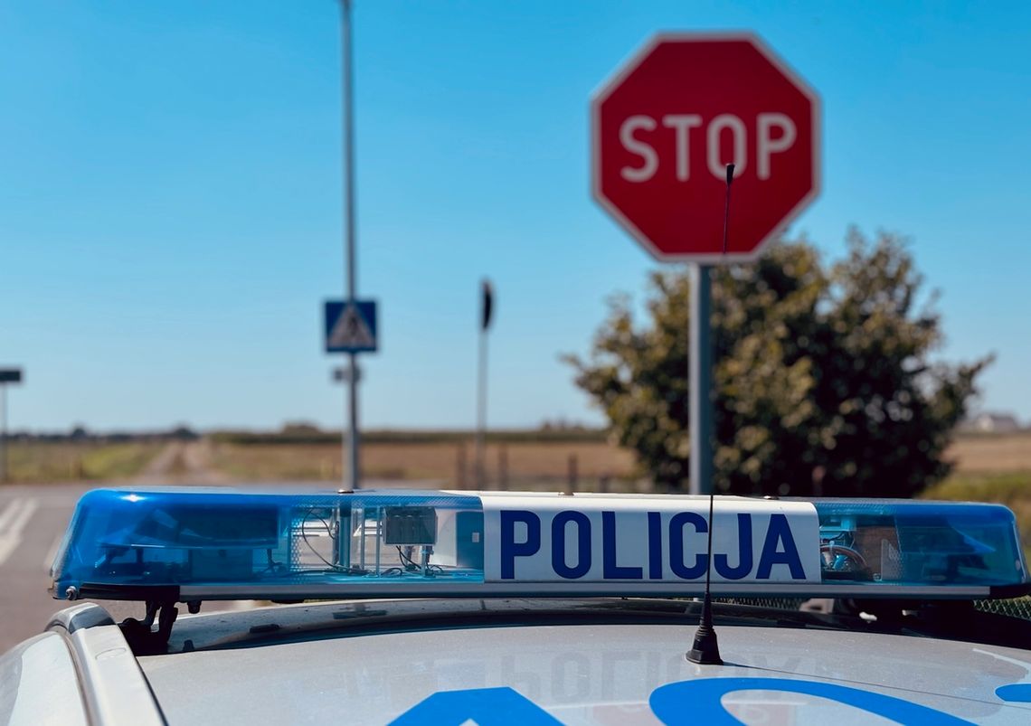 Policjanci zatrzymali dwóch kierowców łamiących sądowe zakazy prowadzenia pojazdów