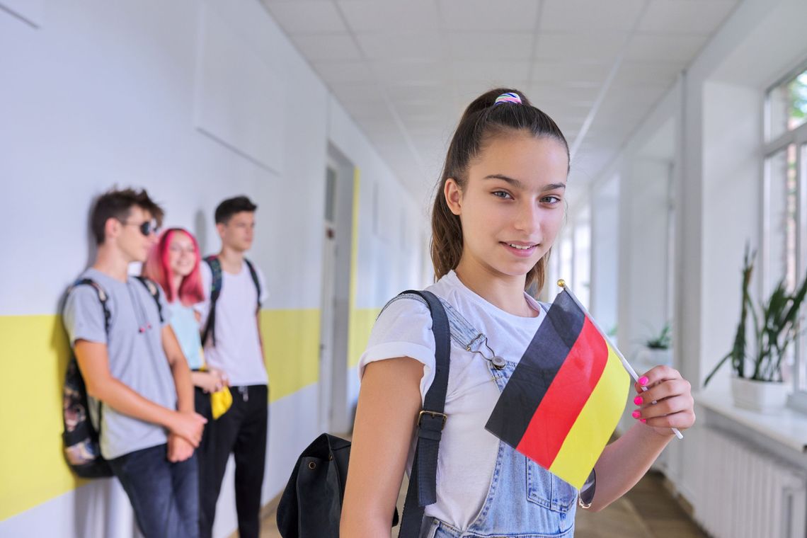 Mniej godzin nauki niemieckiego w szkołach. Polityka znów dzieli ludzi