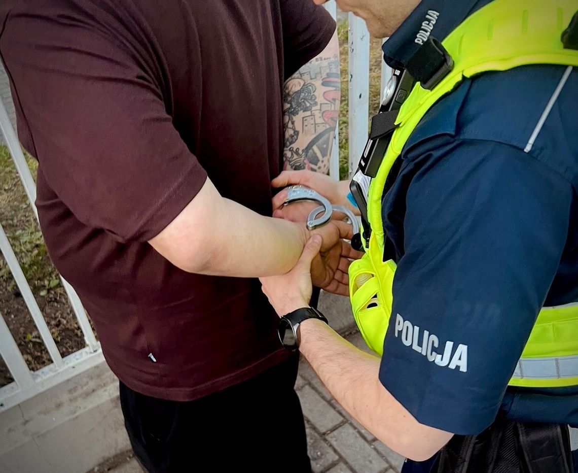 Ponad 2 promile i stłuczka w centrum. 42-latek stracił prawo jazdy