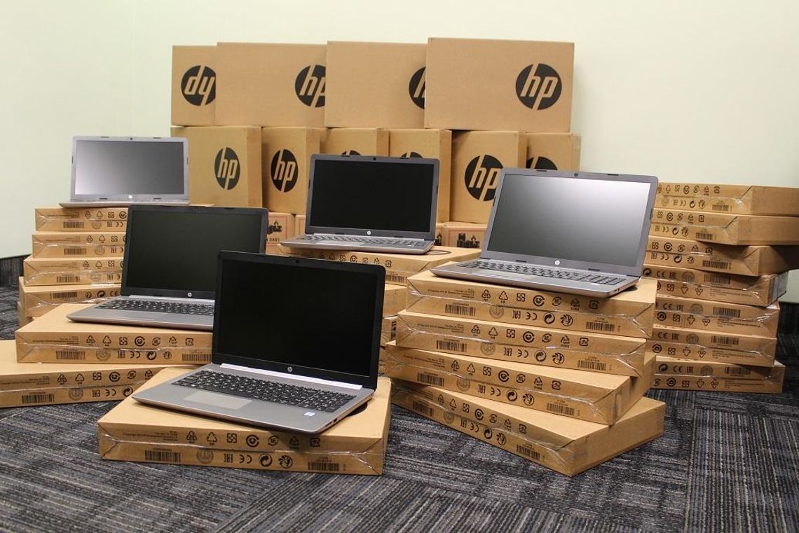 Ponad 250 laptopów trafi do szkół podstawowych w Kędzierzynie-Koźlu