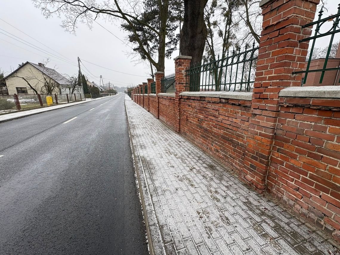 Ponad 60 dziur po kulach w sławięcickim płocie. Kto i do kogo strzelał?