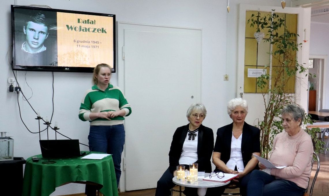 Portret poety przeklętego – Rafała Wojaczka