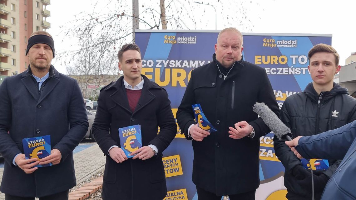 Poseł Nowoczesnej Witold Zembaczyński zachęcał do przyjęcia euro