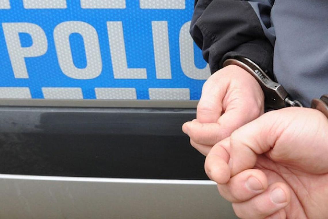 Poszukiwany 47-latek wpadł po 14 latach ukrywania się za granicą Poszukiwany 47-latek wpadł po 14 latach ukrywania się za granicą