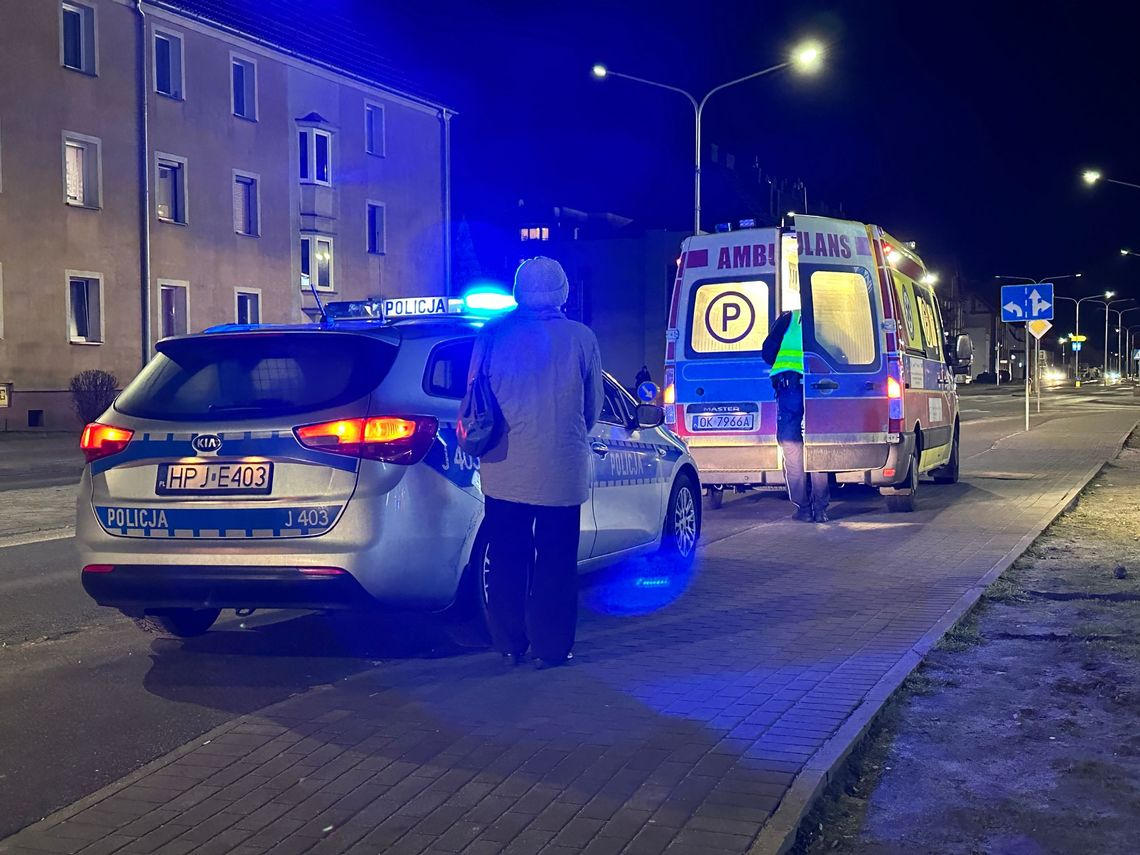 Potrącenie pieszej na przejściu. Poszkodowana trafiła do szpitala Potrącenie pieszej na przejściu. Poszkodowana trafiła do szpitala
