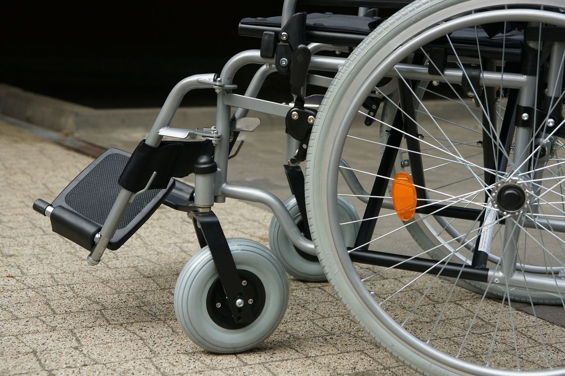 Powiat realizuje program pomocy dla osób niepełnosprawnych