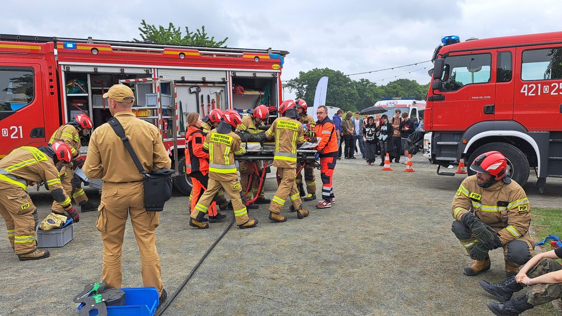 Powiatowy Dzień Bezpieczeństwa pod chmurką. ZDJĘCIA