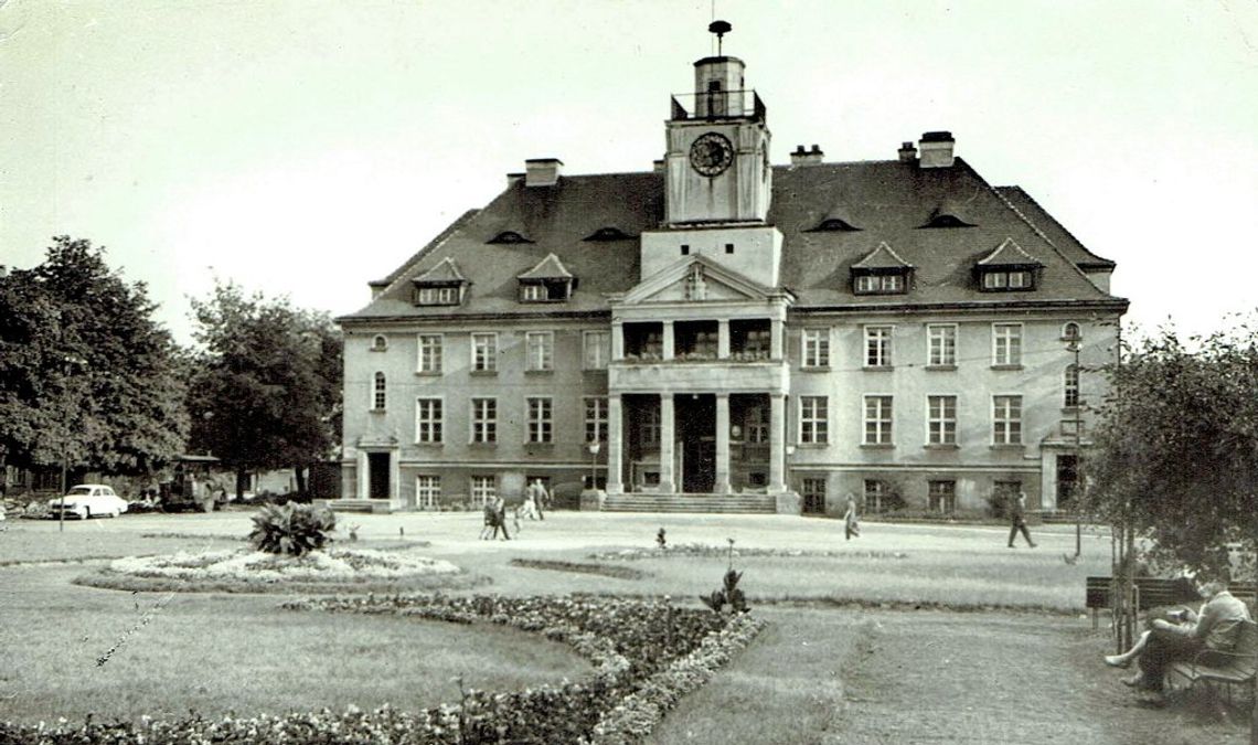 Powojenny Kędzierzyn na starych fotografiach. Niektórym mocniej zabije serce Powojenny Kędzierzyn na starych fotografiach. Niektórym mocniej zabije serce