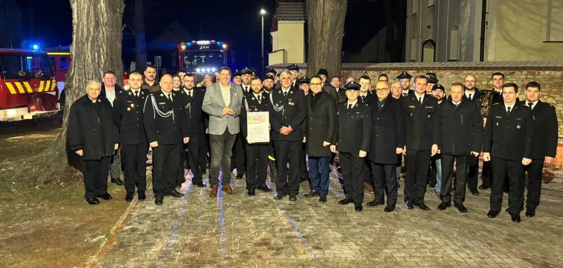 Pożegnanie Jana Greinerta, strażaka z OSP KSRG Mechnica-Kamionka. Czas na zasłużoną emeryturę