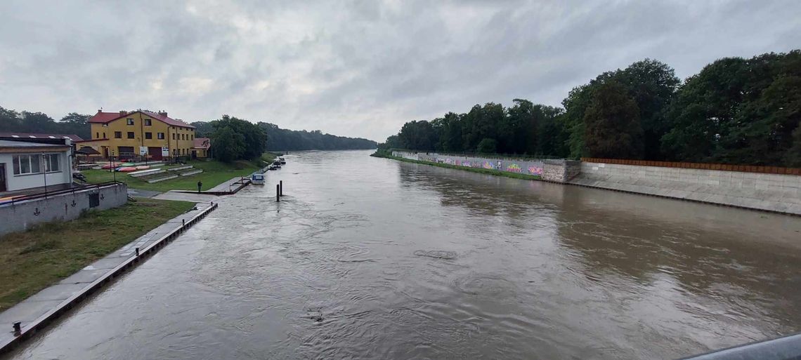 Poziom Odry będzie się podnosił. Ale według prognoz IMGW nie powinien przekroczyć 600 cm