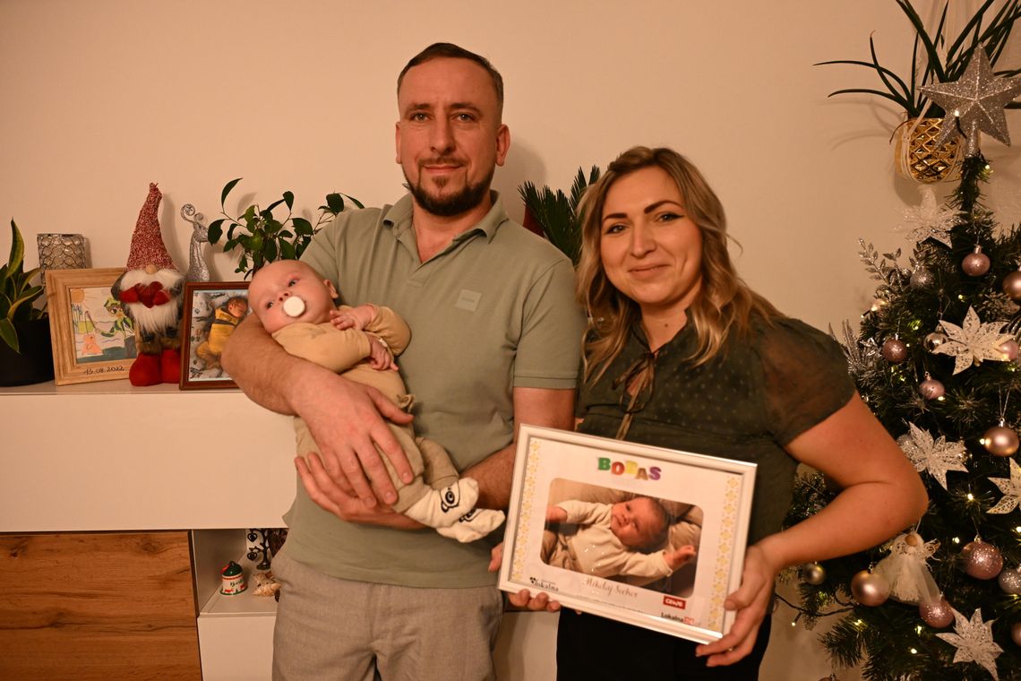 Przed nimi najpiękniejsze święta - z Mikołajem, na którego czekali wiele lat