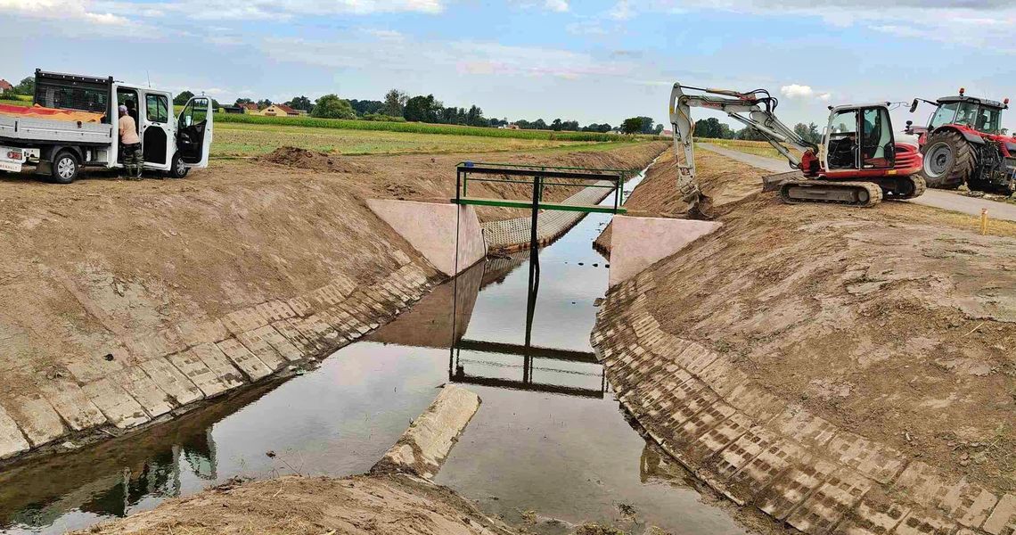 Przepływ pod kontrolą. Trwa modernizacja jazu w Długomiłowicach Przepływ pod kontrolą. Trwa modernizacja jazu w Długomiłowicach