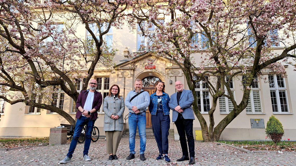 Przygotowania do VII Zjazdu Absolwentów i obchodów 80-lecia I LO nabrały rumieńców. ZDJĘCIA