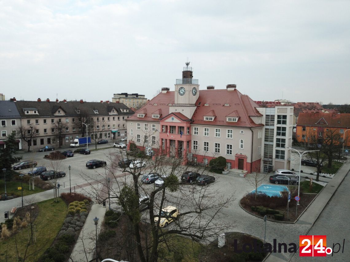 Rada powiatu w sprawie obniżenia wysokości subwencji na edukację w zakresie języków mniejszości narodowych