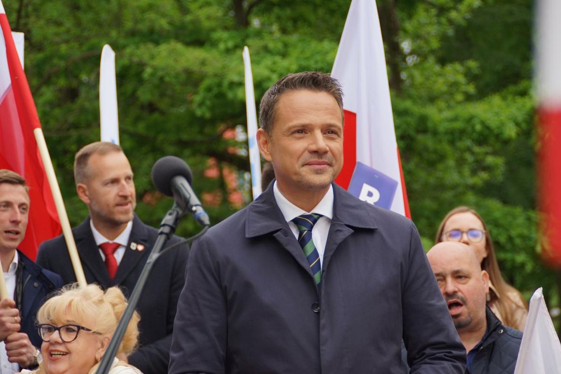 Rafał Trzaskowski na spotkaniu wyborczym w Kędzierzynie-Koźlu. ZDJĘCIA