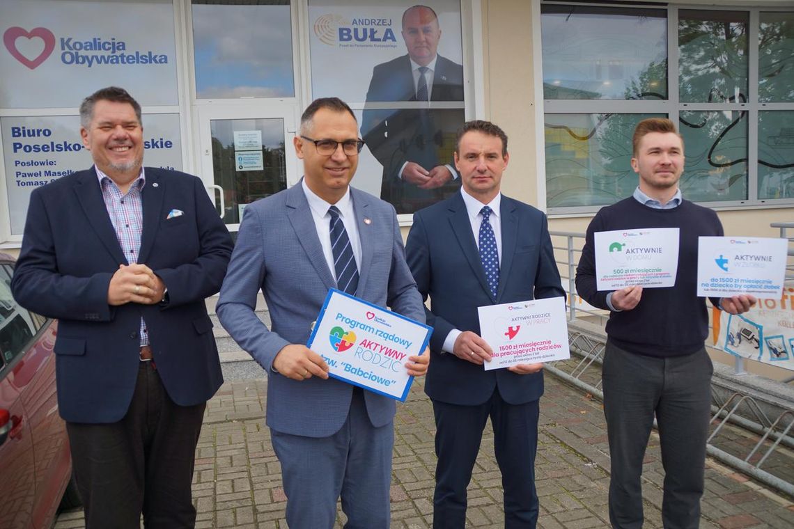 Rok programu „Aktywny Rodzic”. Konferencja posła Pawła Masełko oraz wójtów