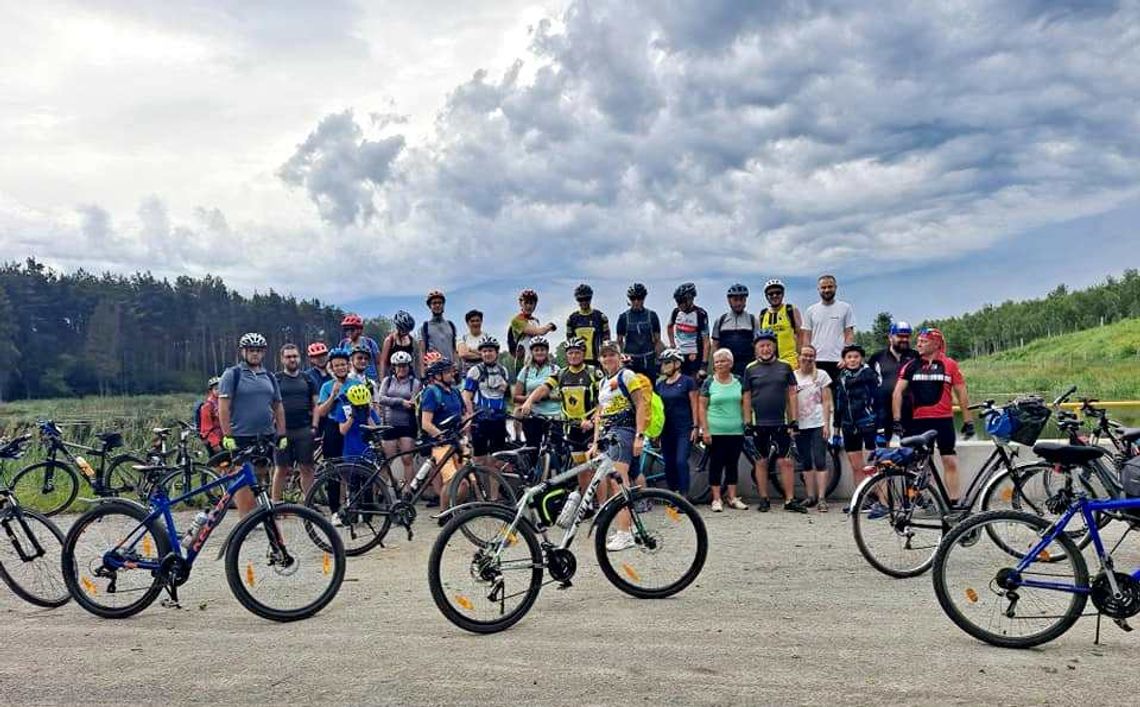 Rowerowa eskapada w pięknych okolicznościach przyrody. ZDJĘCIA