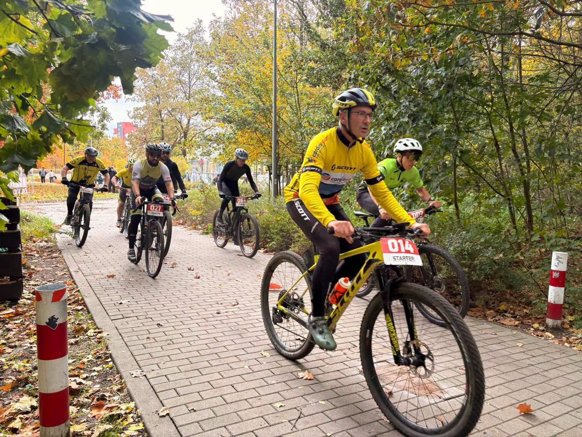 Rowerowe emocje w lasach Kędzierzyna-Koźla. Za nami IX Cross Tribike „Niepodległa”. ZDJĘCIA Rowerowe emocje w lasach Kędzierzyna-Koźla. Za nami IX Cross Tribike „Niepodległa”. ZDJĘCIA
