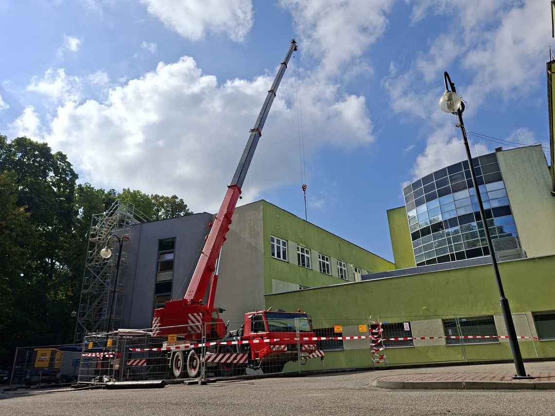 Rozbudowa szpitala w Kędzierzynie-Koźlu rozpoczęta. ZDJĘCIA Rozbudowa szpitala w Kędzierzynie-Koźlu rozpoczęta. ZDJĘCIA