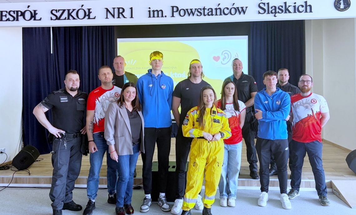 Rozmowa, która może pomóc. W ZS nr 1 ruszyła nowa kampania. ZDJĘCIA Rozmowa, która może pomóc. W ZS nr 1 ruszyła nowa kampania. ZDJĘCIA