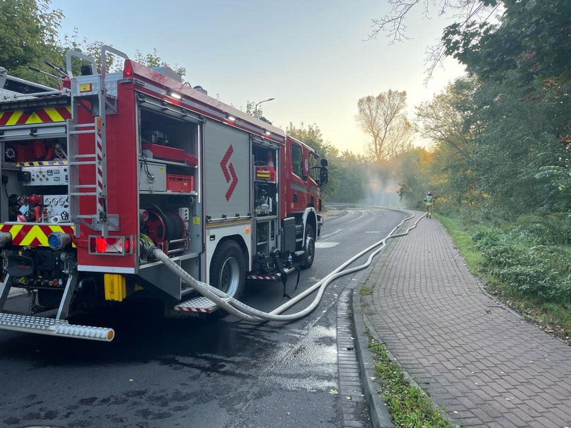 Rozszczelnienie zbiornik z gazem na terenie zakładów w Blachowni Rozszczelnienie zbiornik z gazem na terenie zakładów w Blachowni