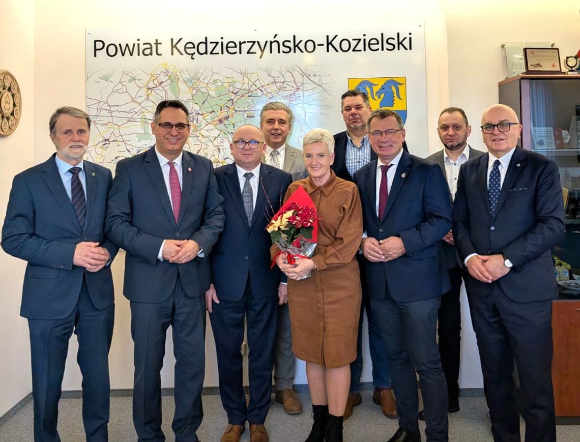 Samorządowcy i parlamentarzyści w świątecznych nastrojach Samorządowcy i parlamentarzyści w świątecznych nastrojach