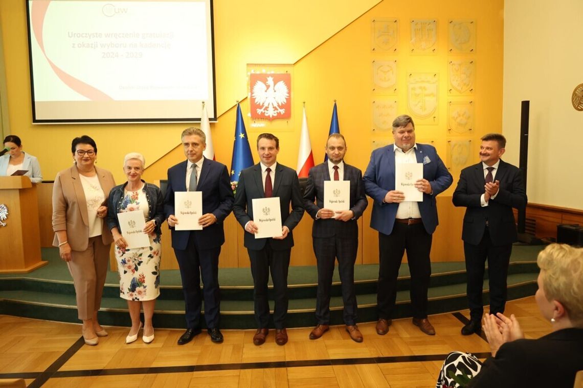 Samorządowcy z wizytą u wojewody. Liczą na owocną współpracę Samorządowcy z wizytą u wojewody. Liczą na owocną współpracę