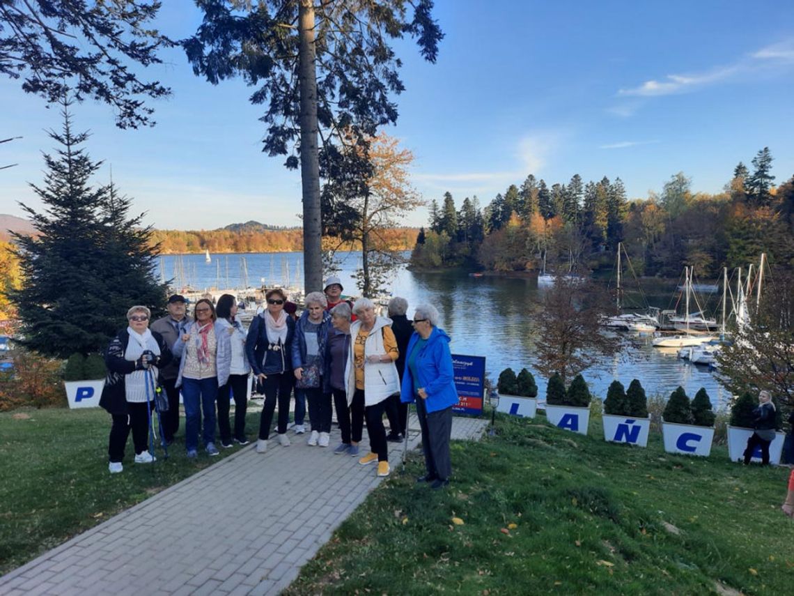 Seniorzy z Kędzierzyna-Koźla zwiedzali Bieszczady. ZDJĘCIA