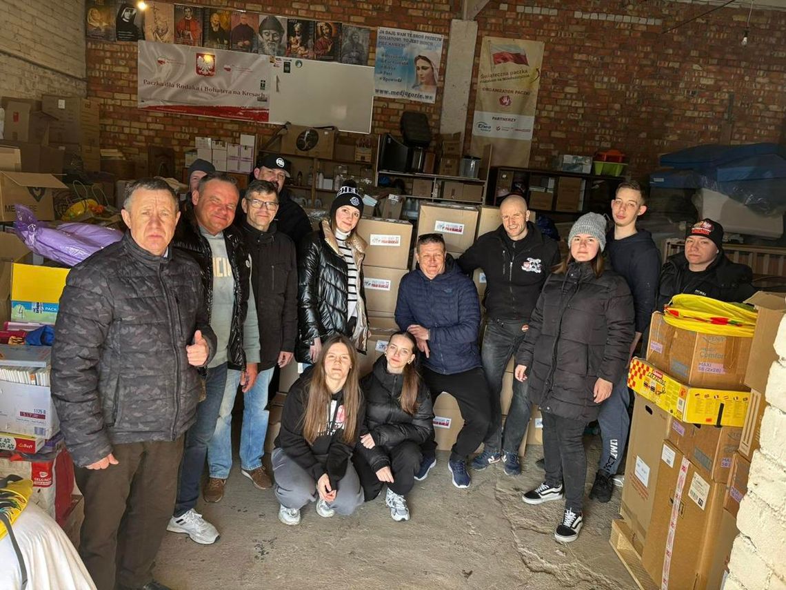 Serce dla Kresów. Setki paczek z Kędzierzyna-Koźla na Litwę. ZDJĘCIA