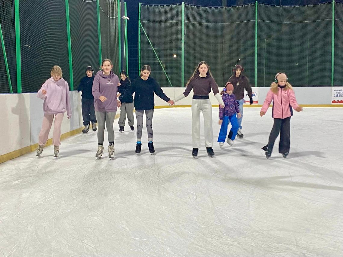 Silent Disco na "Białym Orliku", czyli dyskoteka w słuchawkach Silent Disco na "Białym Orliku", czyli dyskoteka w słuchawkach