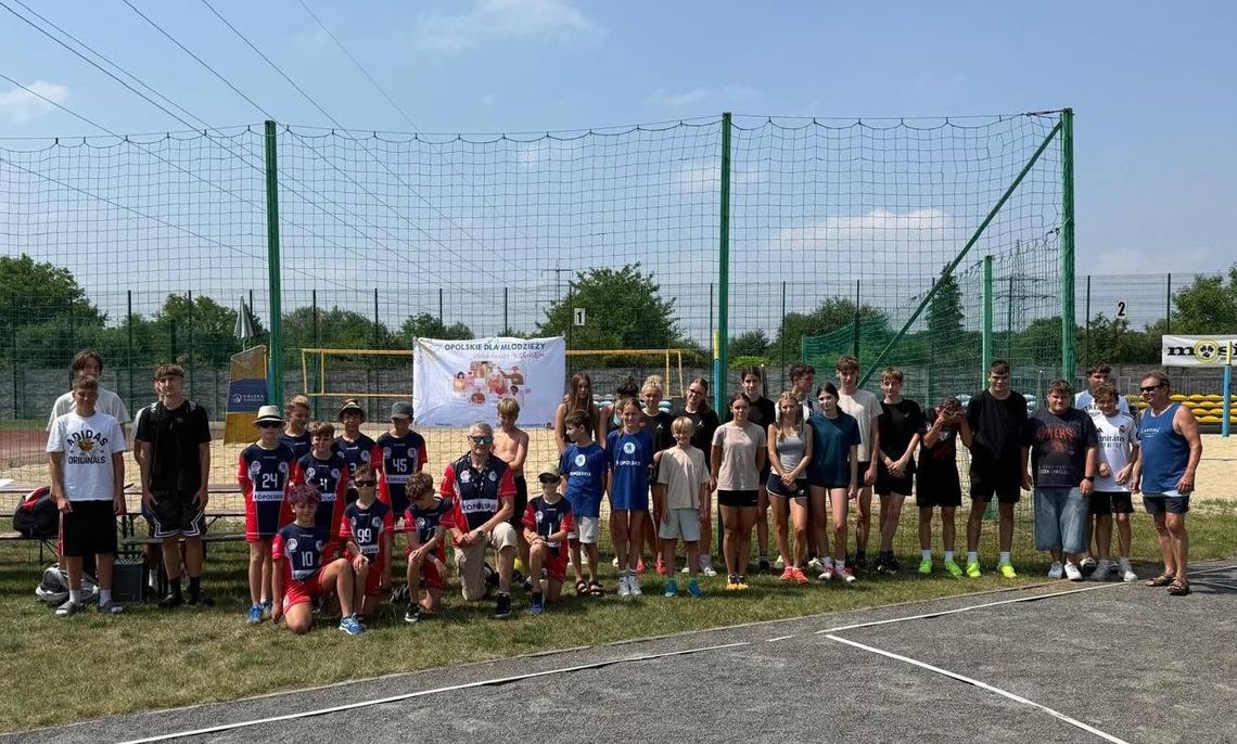 Sportowa integracja na „Kuźniczce”. MMKS podsumował pierwszą część sezonu