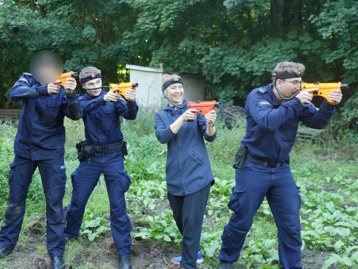 Sportowa rywalizacja oraz wspólna zabawa mundurowych i cywilów. ZDJĘCIA