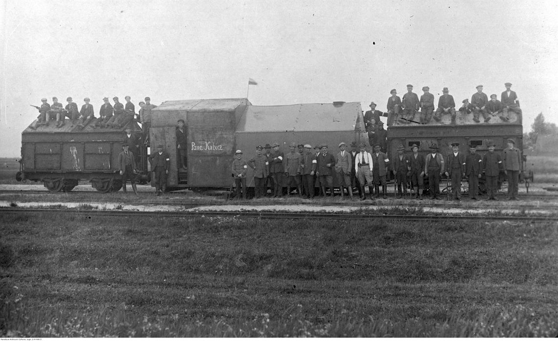 Stalowe bestie na szynach. Pociągi pancerne w bitwach powstań śląskich Stalowe bestie na szynach. Pociągi pancerne w bitwach powstań śląskich