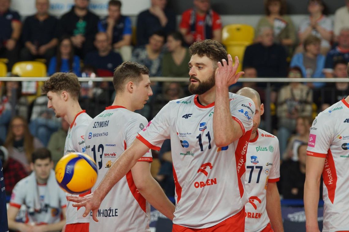 Stawka rośnie z kolejki na kolejkę. ZAKSA jedzie po punkty do Suwałk