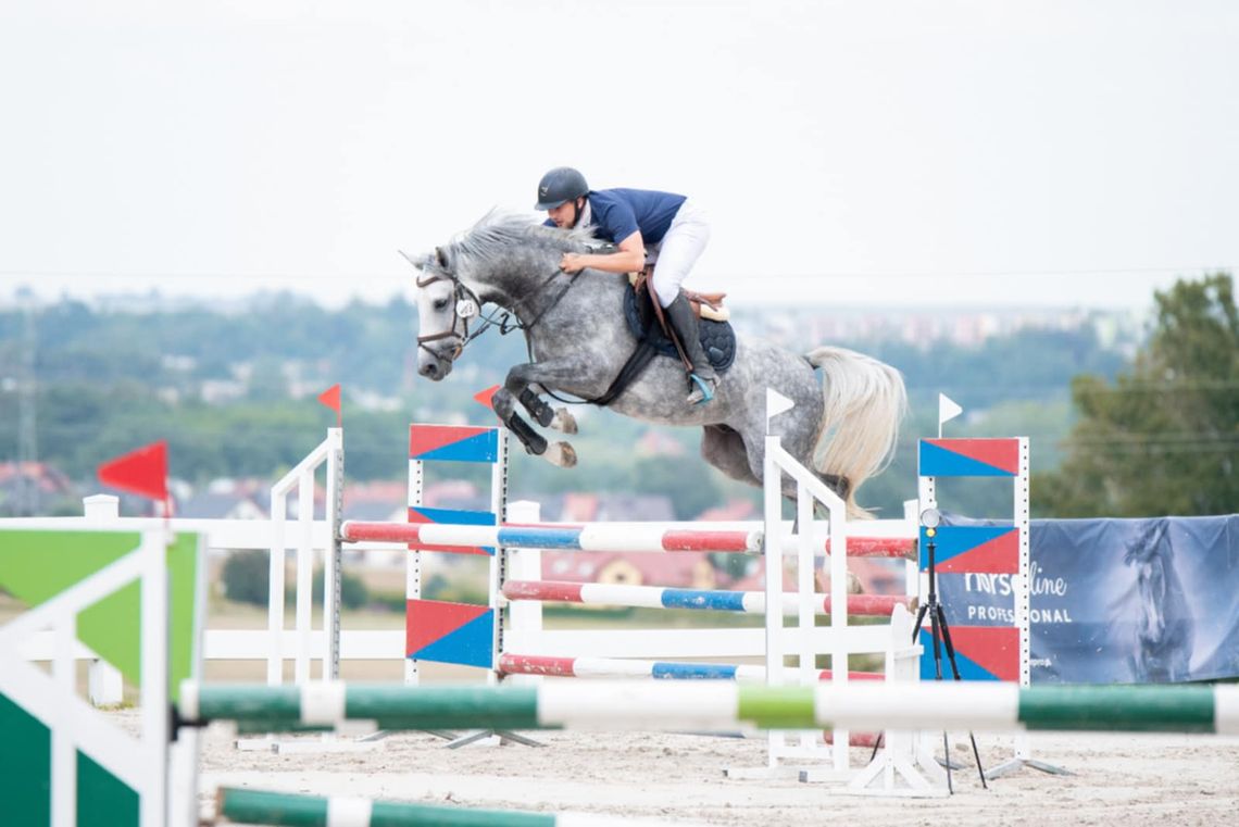 Stowarzyszenie Piaff Equestrian tworzy w Zakrzowie profesjonalną przestrzeń dla pasjonatów koni