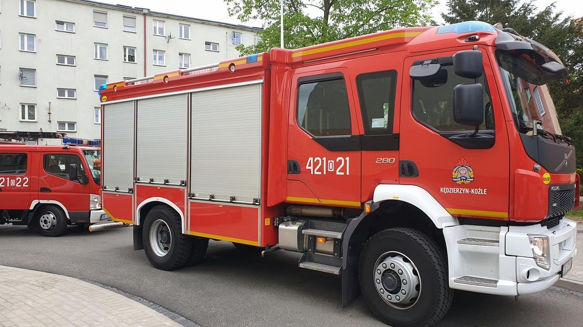 Strażacy interweniowali w bloku przy ulicy Wierzbowej