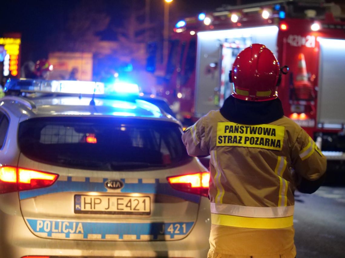 Strażacy z Kędzierzyna-Koźla odkażali remizę PSP w Krapkowicach