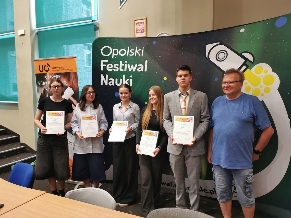 Sukces uczniów II LO w ogólnopolskim konkursie „Energetyka XXI”