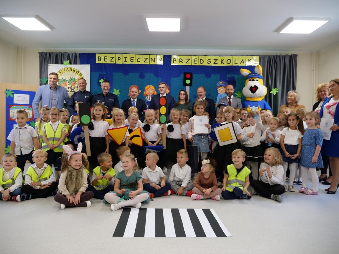 Świadomość przedszkolaków zachwyciła policjantów. ZDJĘCIA