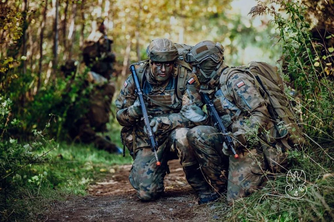 Szeregi armii zasilają nowe osoby. ZDJĘCIA