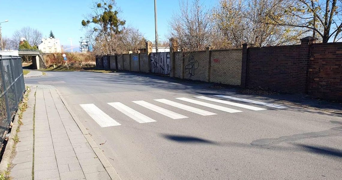 Tajemnicze przejście dla pieszych w Kędzierzynie-Koźlu. Dokąd prowadzi? FILMY i ZDJĘCIA