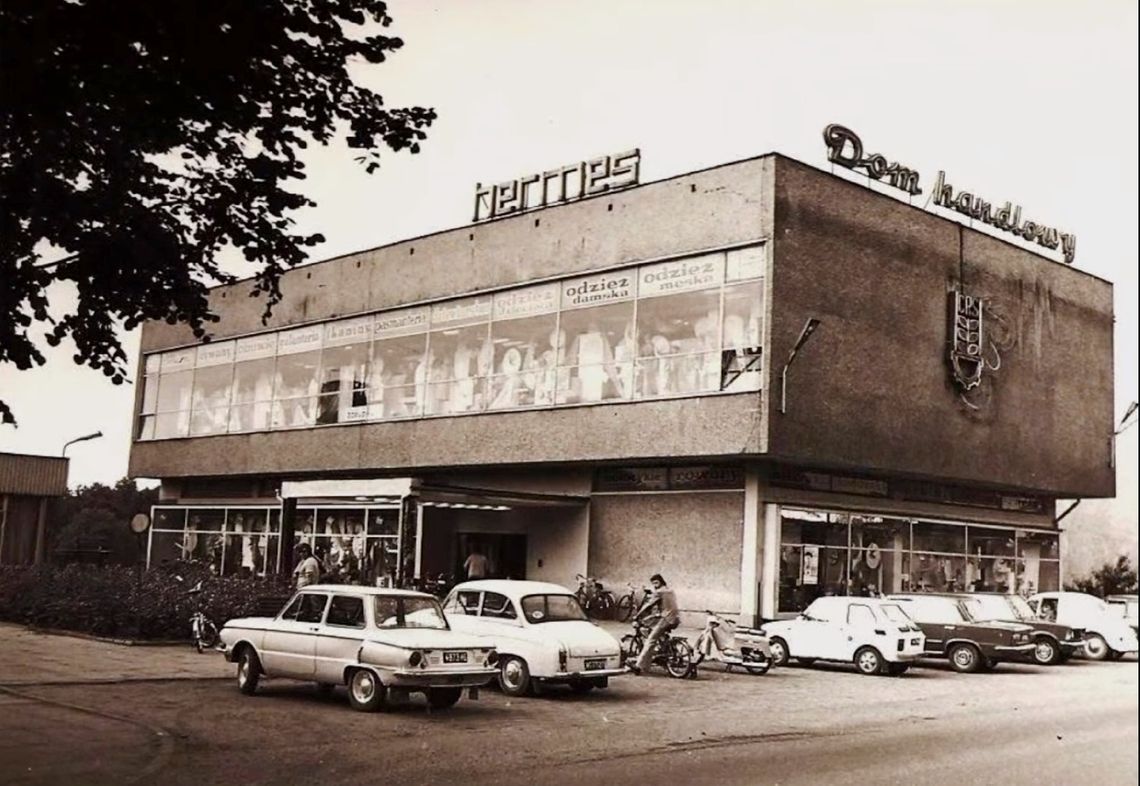 Tak kiedyś wyglądał Dom Handlowy „Hermes” w Sławięcicach Tak kiedyś wyglądał Dom Handlowy „Hermes” w Sławięcicach
