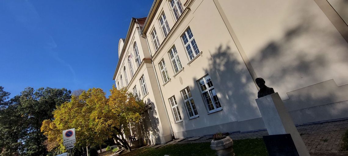 W okresie zimowym w szkołach ma być ciepło. Powiat nie planuje zajęć zdalnych W okresie zimowym w szkołach ma być ciepło. Powiat nie planuje zajęć zdalnych