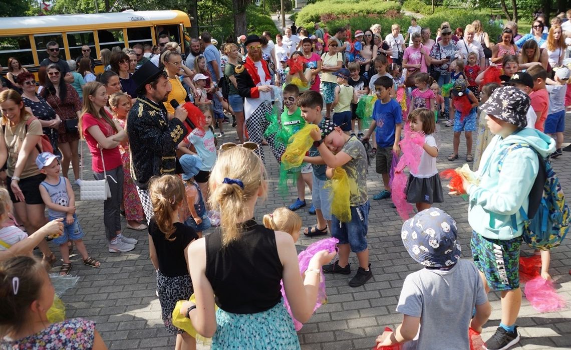 Tłumy na festynie dla dzieci "Ale cyrk!" w parku Pojednania. ZDJĘCIA