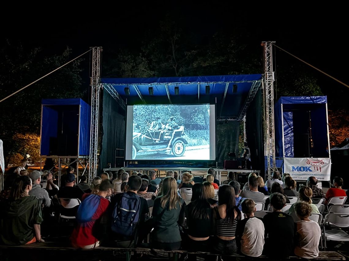 To był ostatni filmowy wieczór tego lata! Buster Keaton na wielkim ekranie. ZDJĘCIA